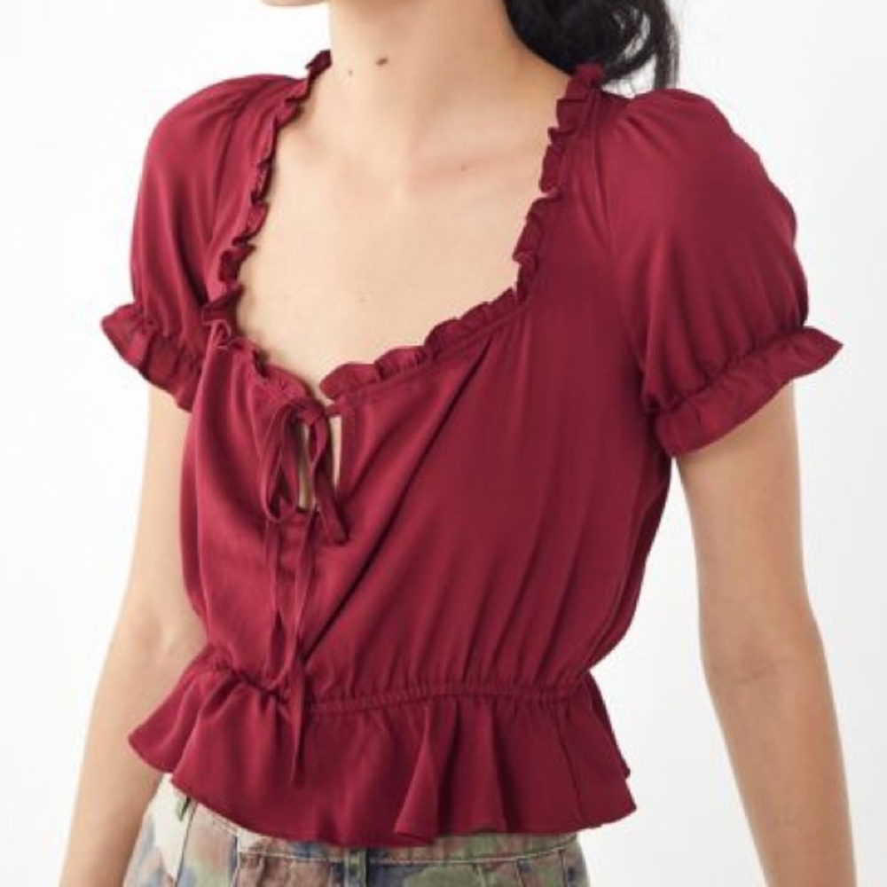 UO Riley Ruffle Tie-Front Blouse